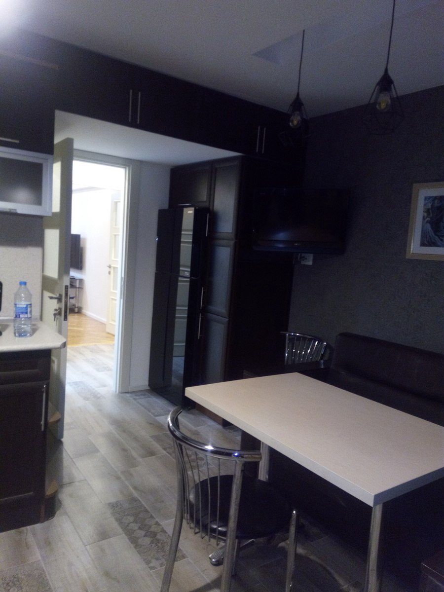 İcarəyə verilir 3 otaqlı köhnə tikili 90 m² — Mənzil, Bakı (10)