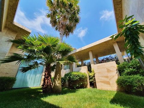 Satılır 5 otaqlı həyət evi/bağ evi 450 m² — Bakı