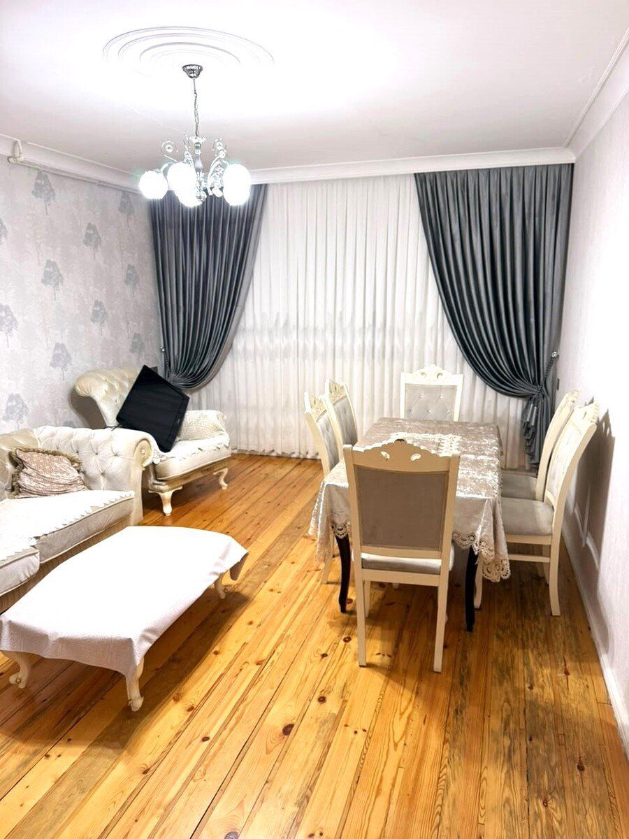 Satılır 4 otaqlı köhnə tikili 92 m² — Mənzil, Bakı (7)
