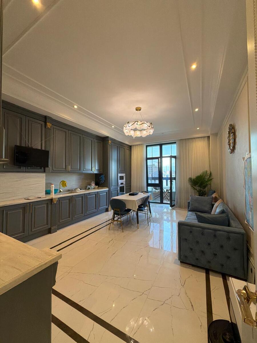 Satılır 4 otaqlı yeni tikili 206 m² — Mənzil, Bakı (5)