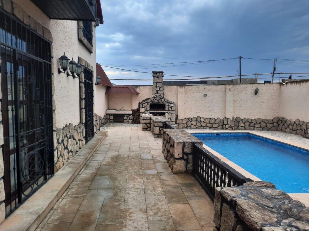 İcarəyə verilir 4 otaqlı həyət evi/bağ evi 200 m² — Ev, villa, Bakı (12)