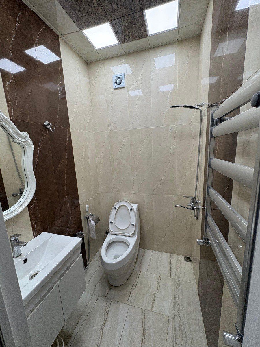 İcarəyə verilir 3 otaqlı yeni tikili 145 m² — Mənzil, Bakı (7)