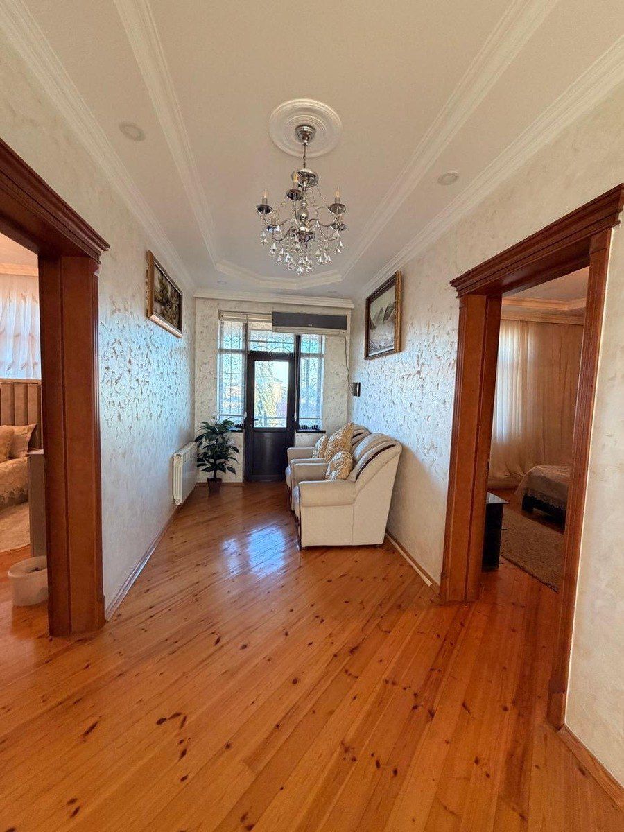 Satılır 5 otaqlı həyət evi/bağ evi 260 m² — Ev, villa, Bakı (10)