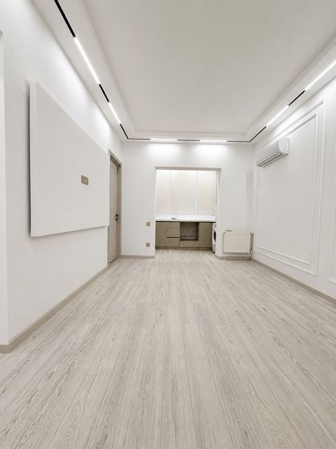 Satılır 3 otaqlı köhnə tikili 45 m² — Bakı