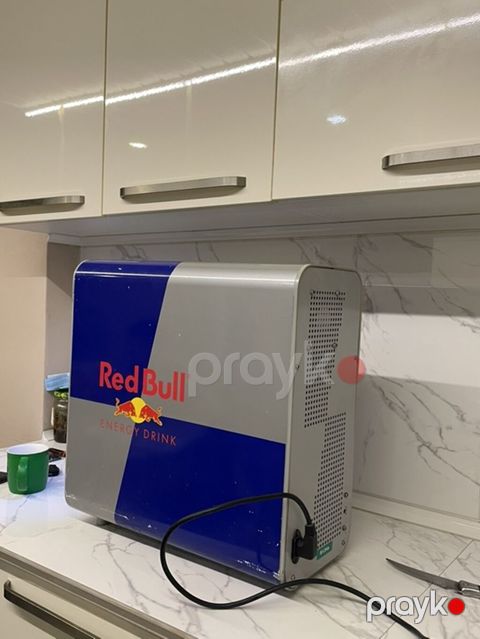 Red Bull vitrin soyuducu – Hec bir pırablemi yox du Endirim edecem — Digah
