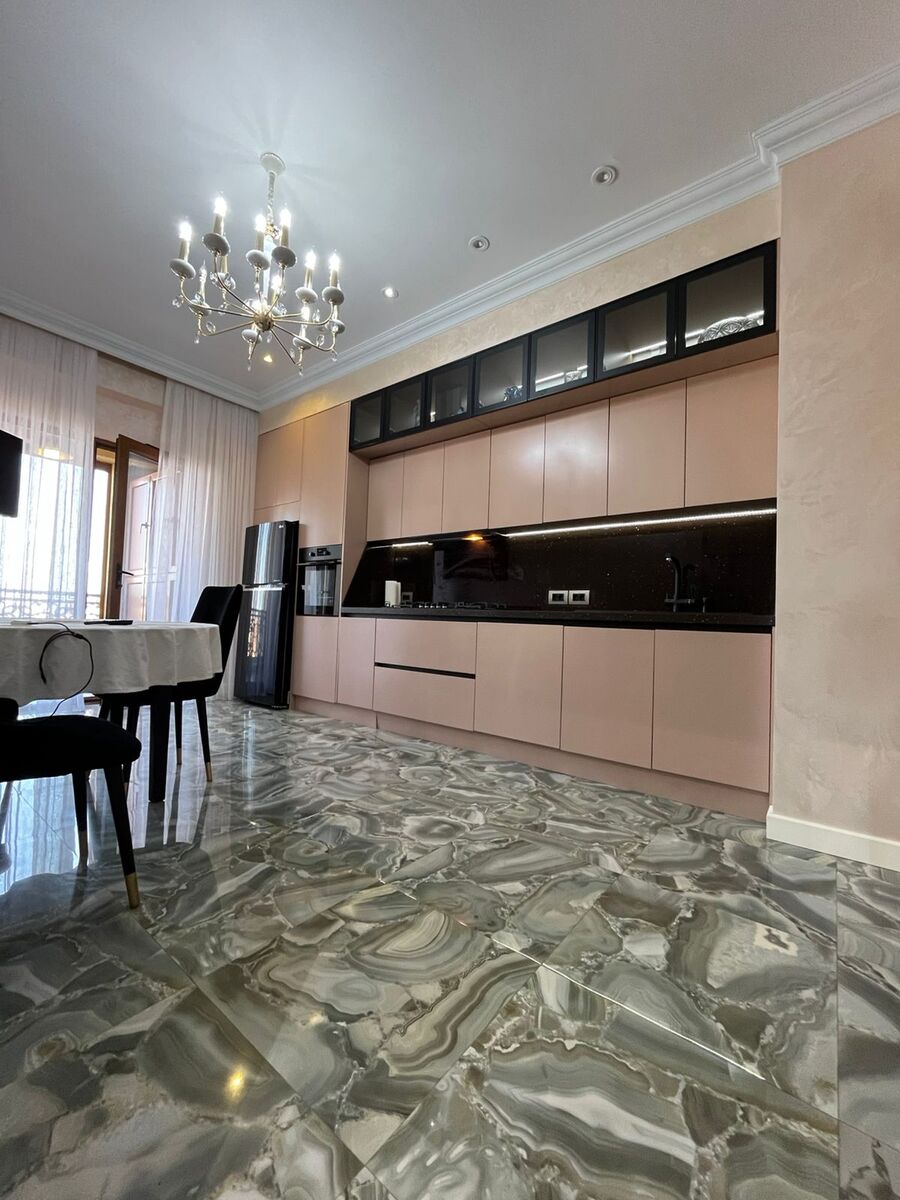 İcarəyə verilir 3 otaqlı yeni tikili 150 m² — Mənzil, Bakı (7)