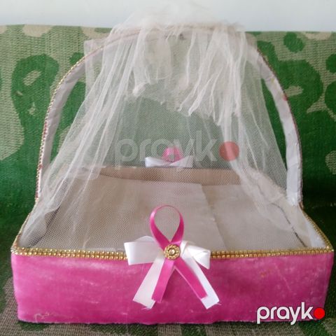 Toy üçün kosmetika yığmaq sebet — Ağdaş