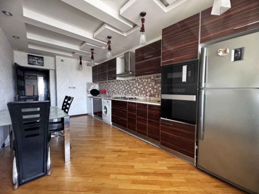 Satılır 3 otaqlı yeni tikili 140 m² — Mənzil, Bakı (5)