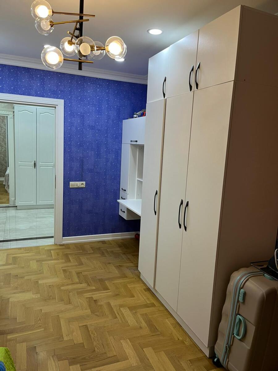 Satılır 3 otaqlı köhnə tikili 100 m² — Mənzil, Bakı (10)
