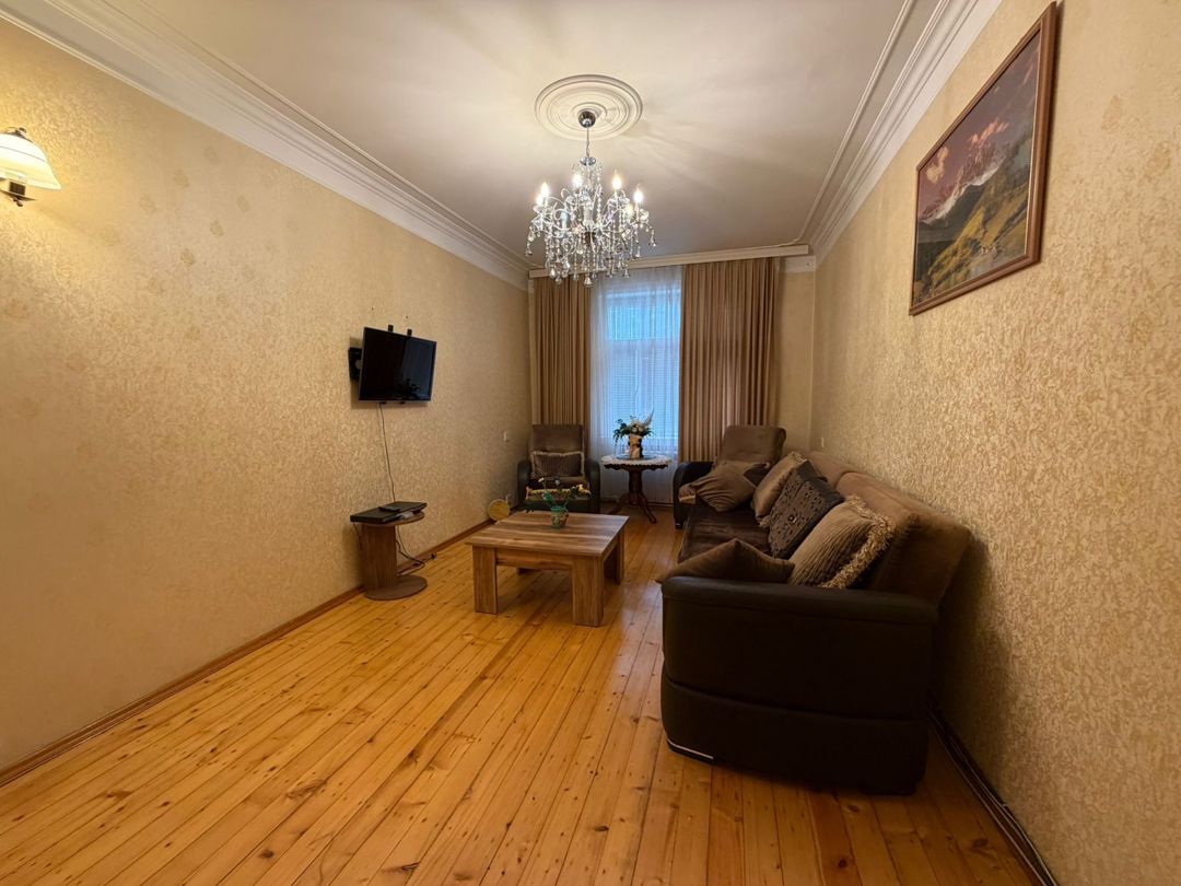 Satılır 4 otaqlı köhnə tikili 120 m² — Mənzil, Bakı (4)