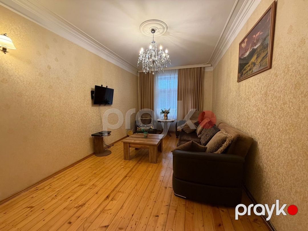 Satılır 4 otaqlı köhnə tikili 100 m² — Mənzil, Bakı (5)