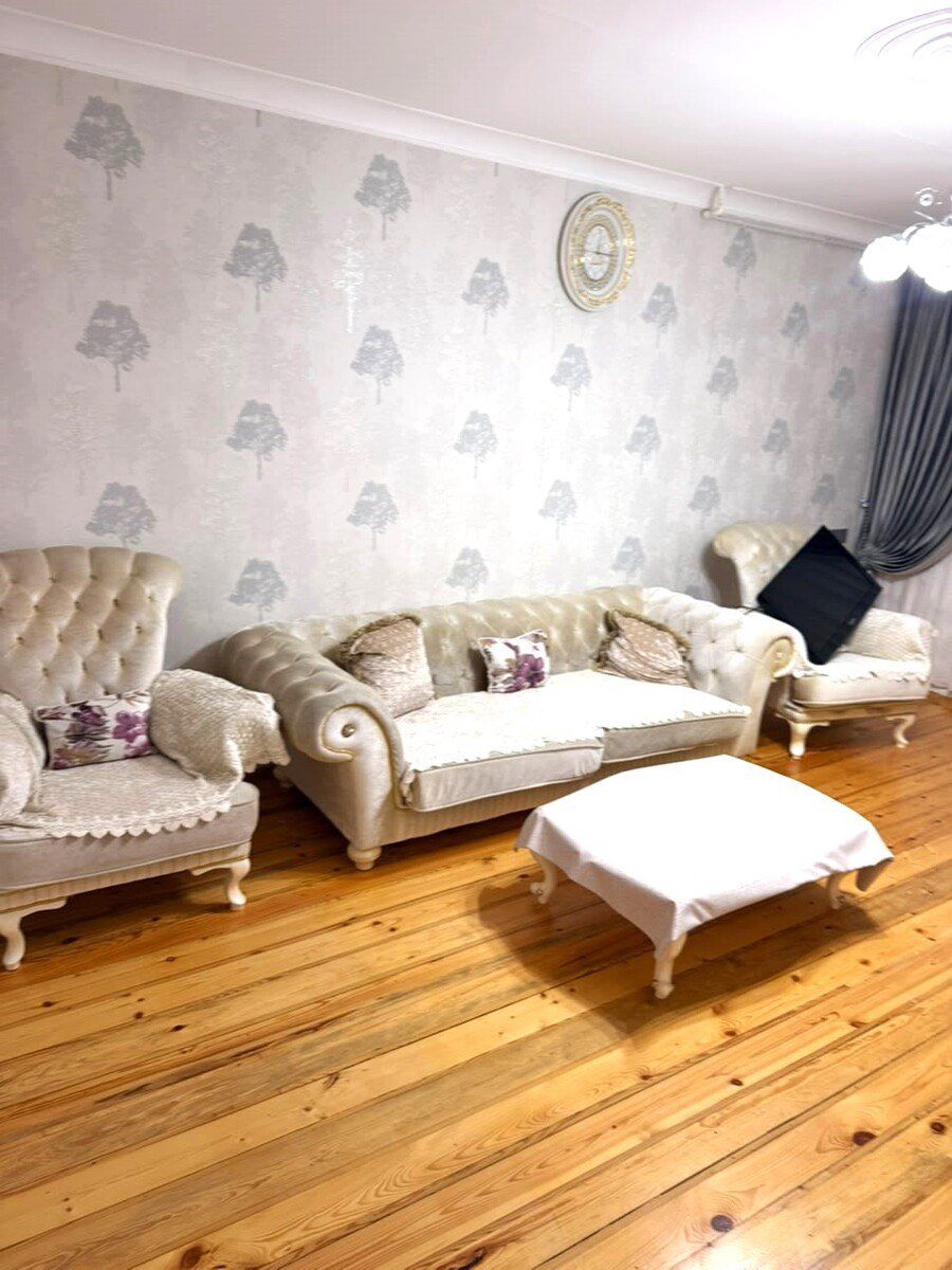 Satılır 4 otaqlı köhnə tikili 92 m² — Mənzil, Bakı (6)