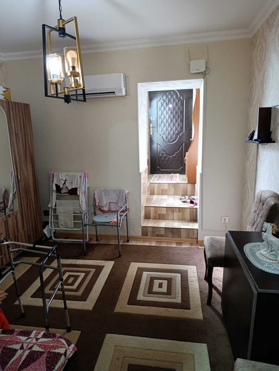 İcarəyə verilir 1 otaqlı köhnə tikili 27 m² — Mənzil, Bakı (4)