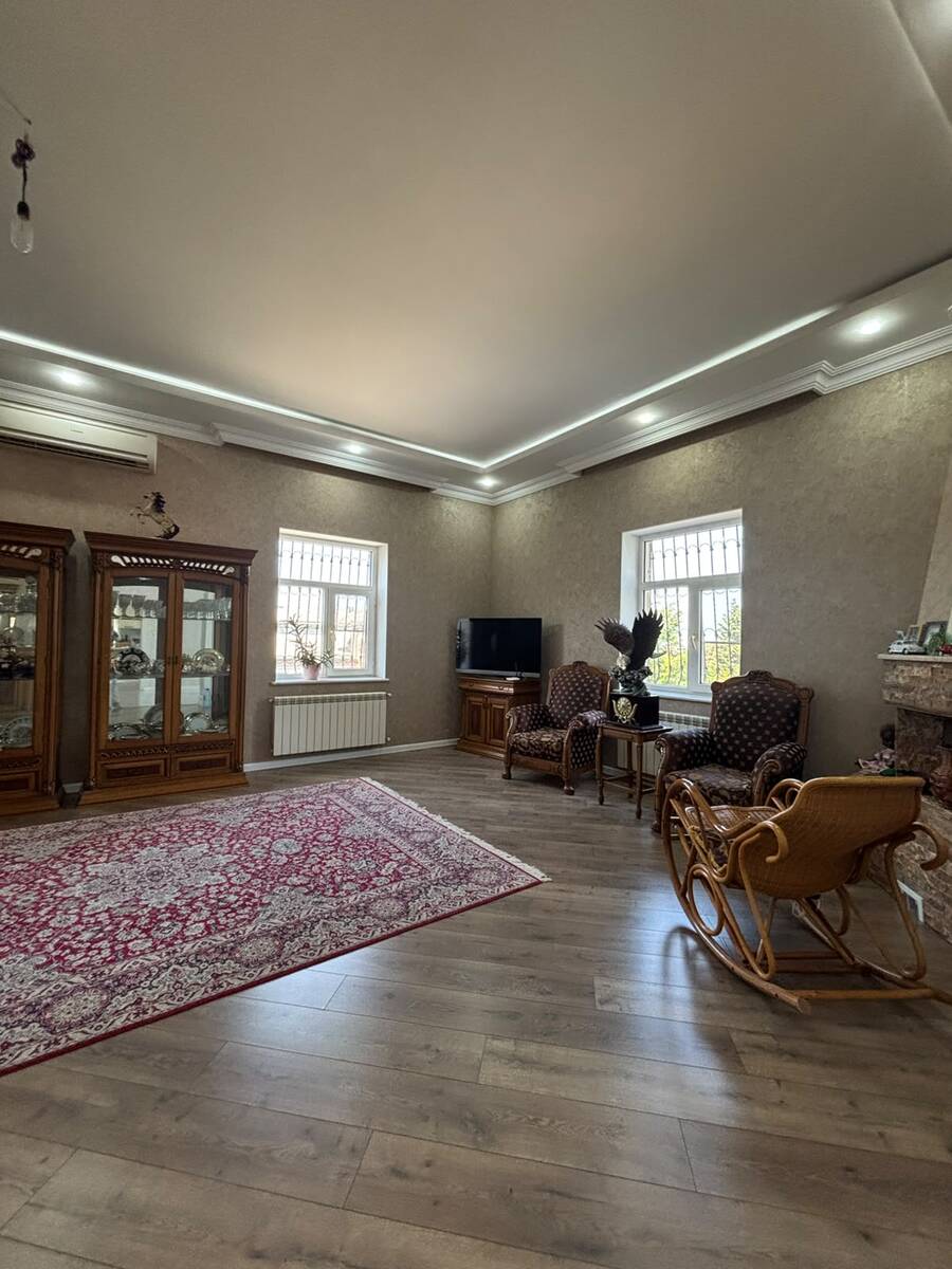 Satılır 4 otaqlı həyət evi/bağ evi 211.3 m² — Ev, villa, Bakı (9)
