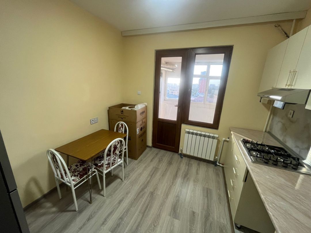 İcarəyə verilir 3 otaqlı köhnə tikili 79 m² — Mənzil, Bakı (5)