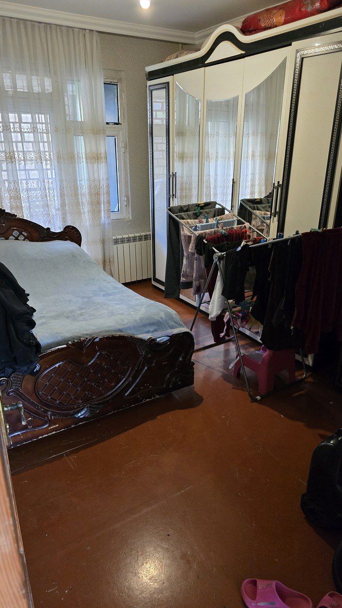 Satılır 4 otaqlı köhnə tikili 100 m² — Mənzil, Bakı (3)