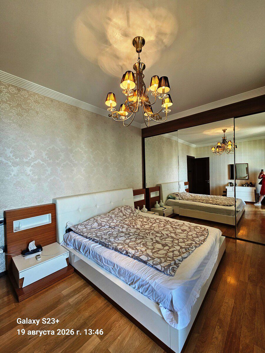 Satılır 4 otaqlı yeni tikili 196 m² — Mənzil, Bakı (11)