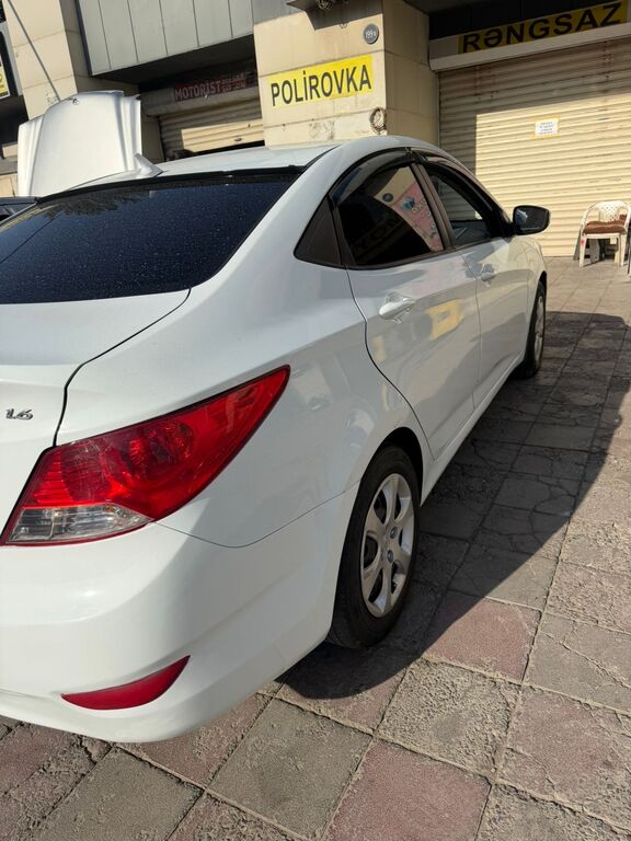 Hyundai Accent, 1.6 L, 2013 il, 213 000 km — Avtomobillər, Bakı (5)
