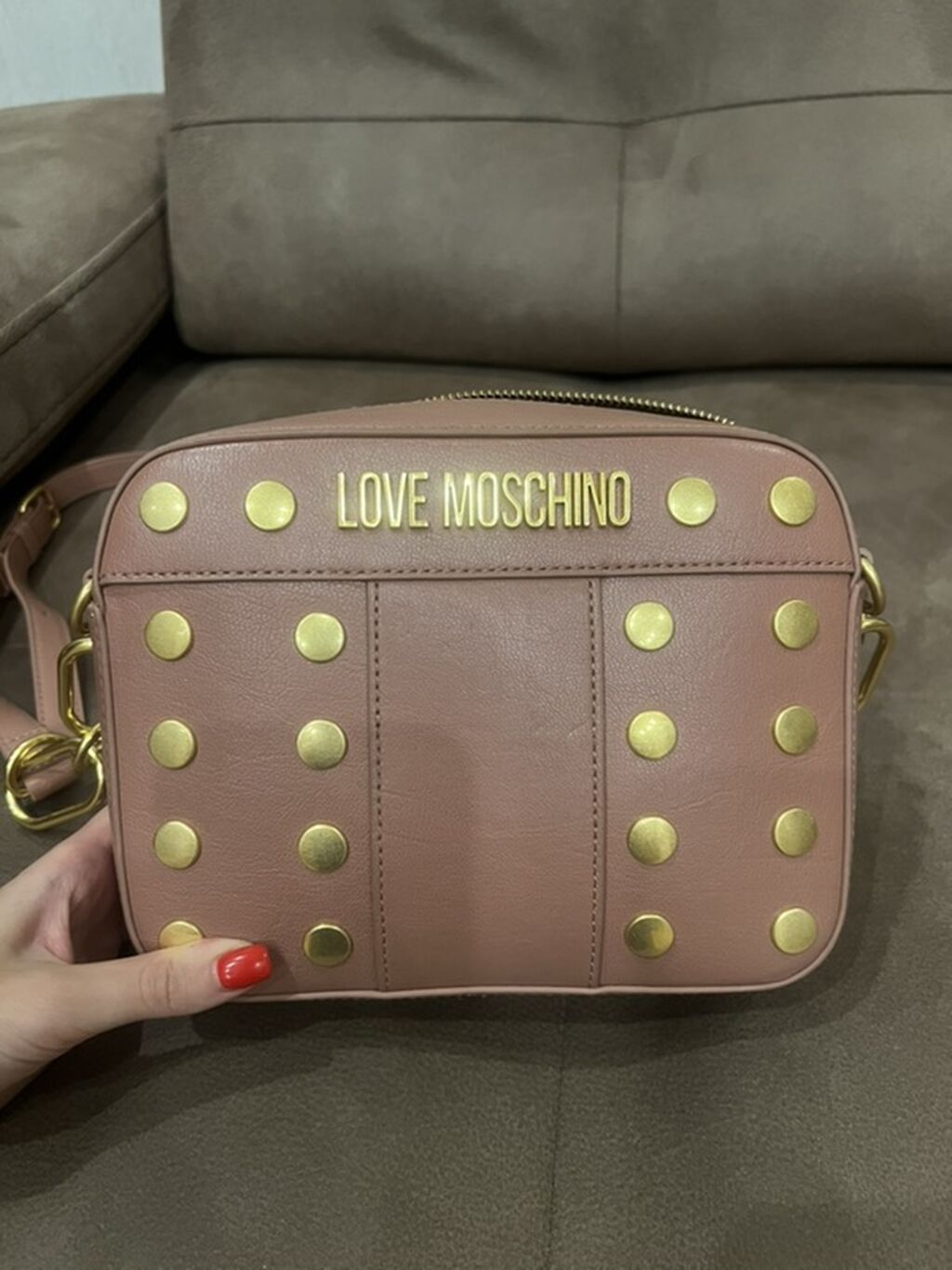 Deffekti var cekmisem sekili var son qiymetdi Love Moschino — Çantalar, Bakı