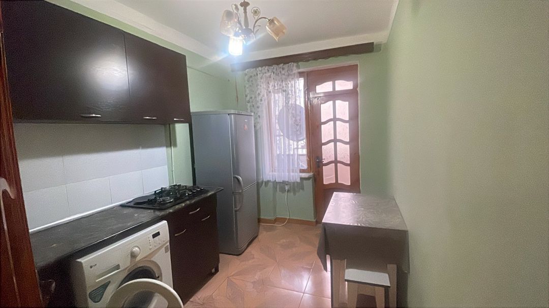 Satılır 2 otaqlı köhnə tikili 57 m² — Mənzil, Bakı (5)
