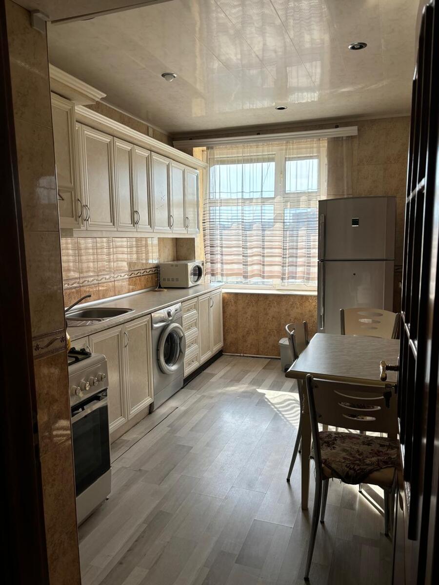 İcarəyə verilir 3 otaqlı köhnə tikili 90 m² — Mənzil, Bakı (5)