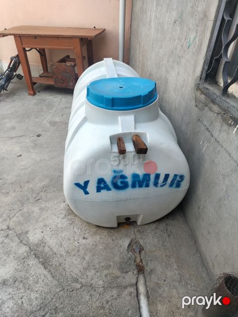 Su çəni – Yağmur 500L - Həcm: 500 litr (korpus üzərində “500L”