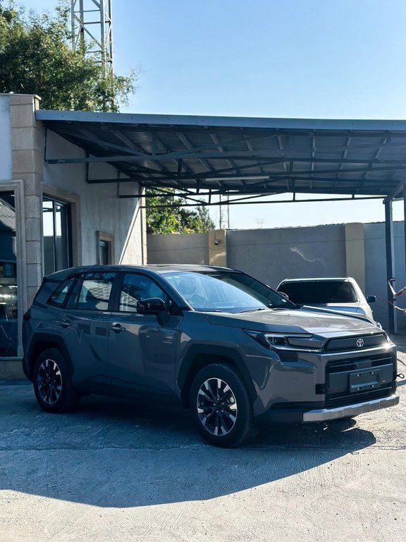 Toyota RAV4, 2.0 L, 1.6 kWh, 2026 il, yeni — Avtomobillər, Bakı (3)