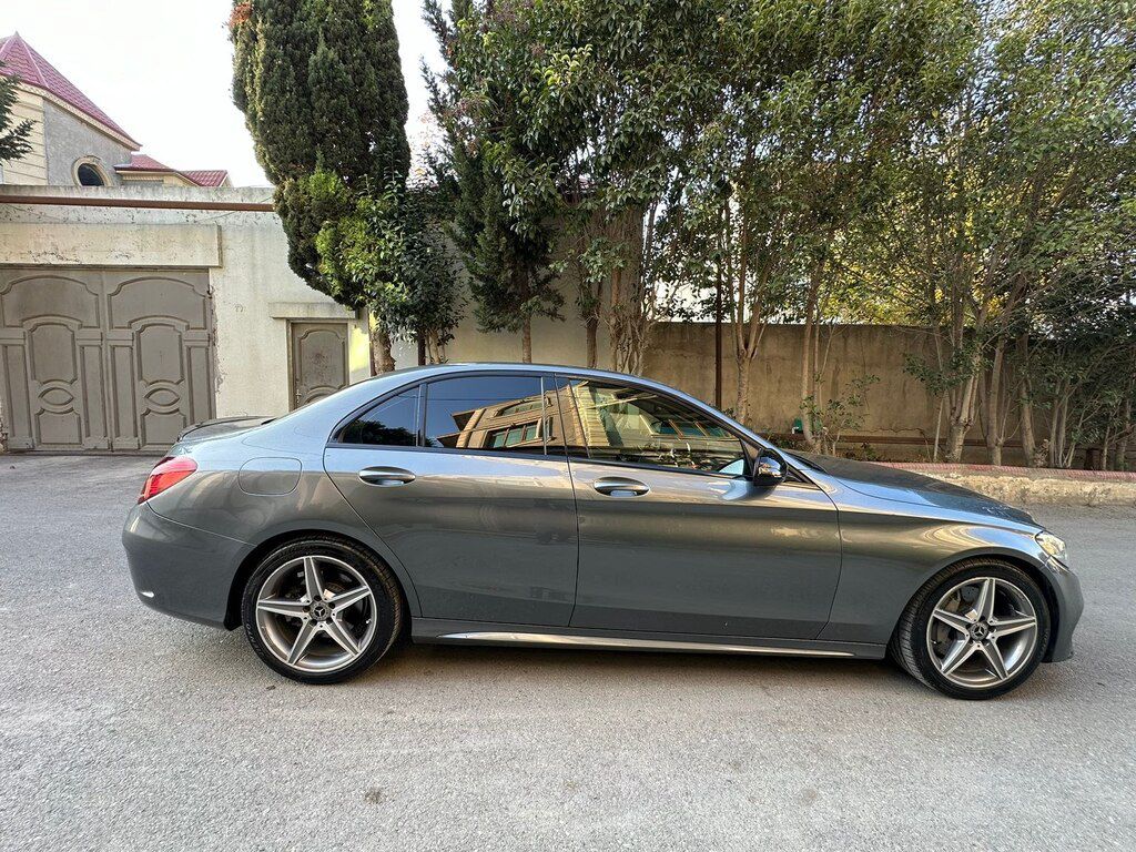 Mercedes C 200, 2.0 L, 2017 il, 185 000 km — Avtomobillər, Bakı (6)