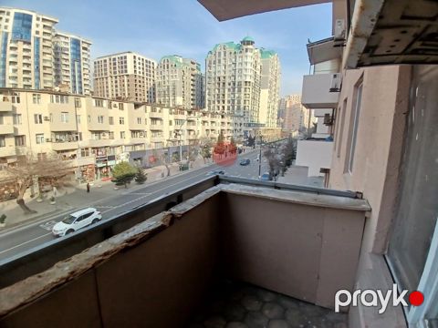 Satılır 3 otaqlı köhnə tikili 61 m²