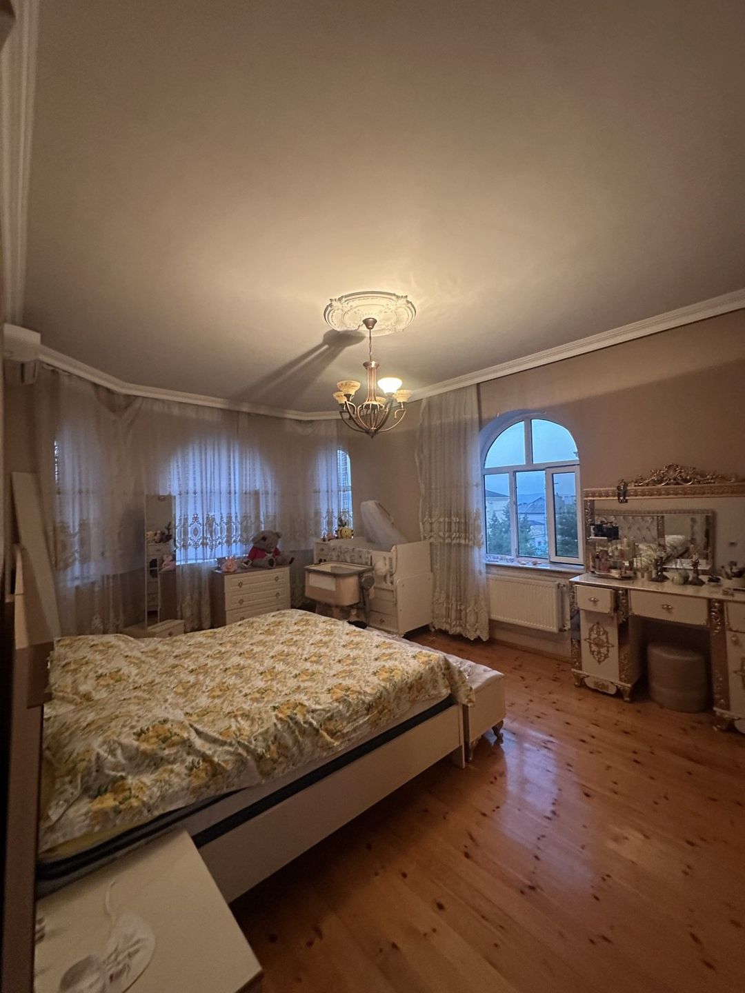 Satılır 5 otaqlı həyət evi/bağ evi 500 m² — Ev, villa, Bakı (12)