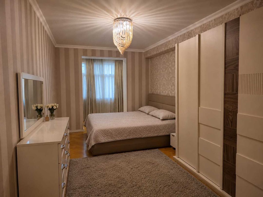 İcarəyə verilir 3 otaqlı köhnə tikili 110 m² — Mənzil, Bakı (10)
