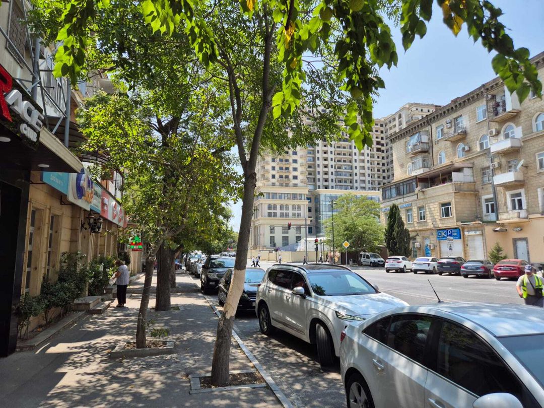 Satılır obyekt 130 m² — Əmlak, Bakı (5)