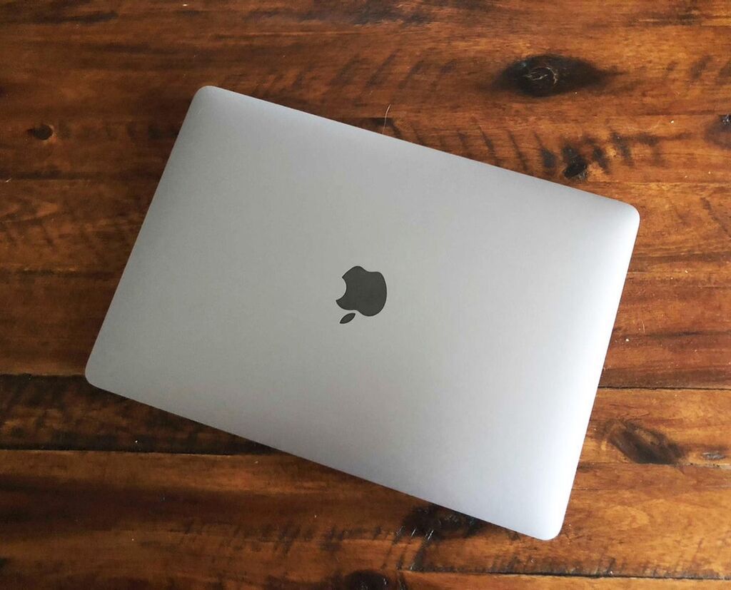 Macbook air m1 ideal vəziyyətdə nağd pula ehtiyac var deyə satıram — Apple Macbook, Bakı
