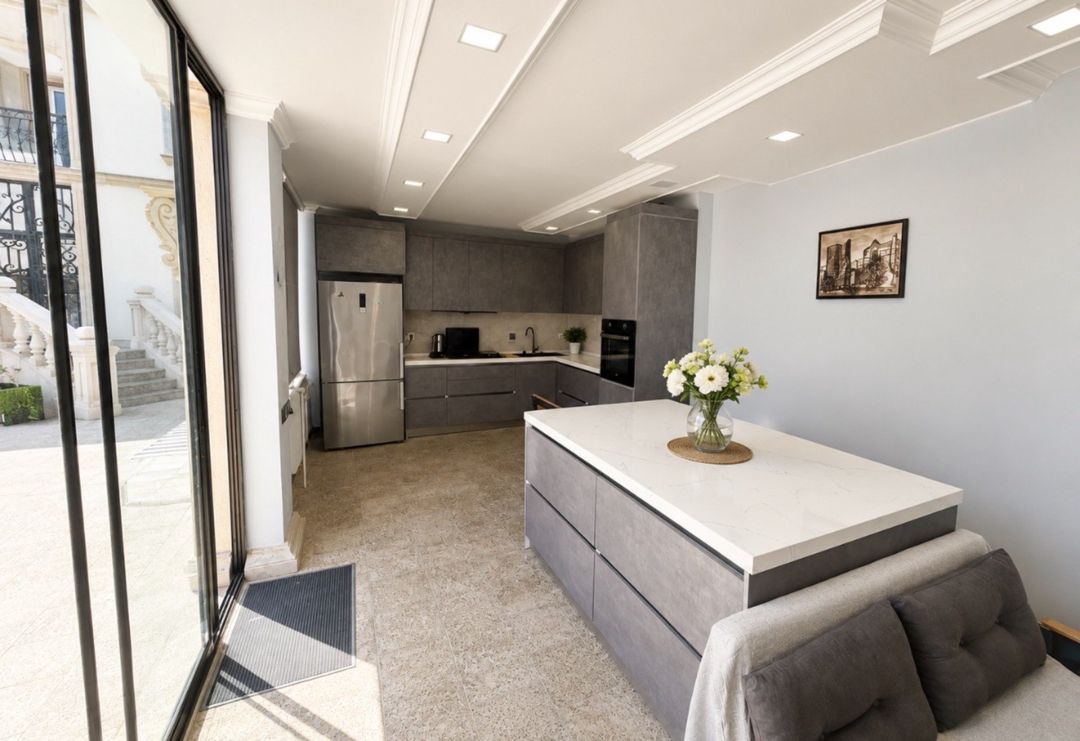 Satılır 7 otaqlı həyət evi/bağ evi 400 m² — Ev, villa, Bakı (8)