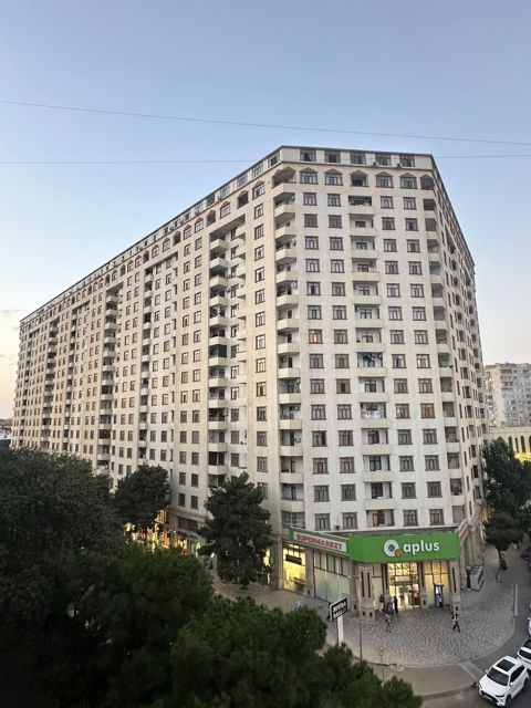 Satılır 3 otaqlı yeni tikili 105 m² — Bakı