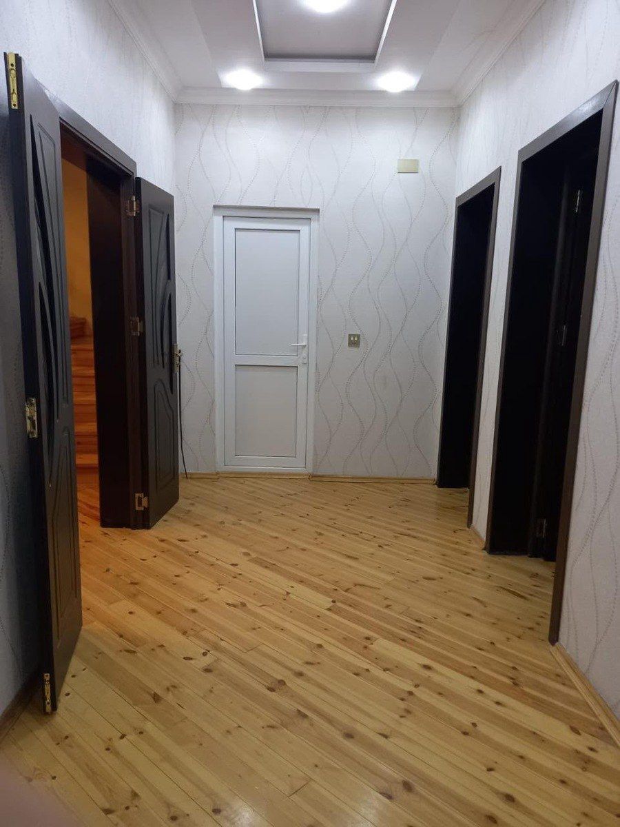 Satılır 5 otaqlı həyət evi/bağ evi 210 m² — Ev, villa, Bakı (9)