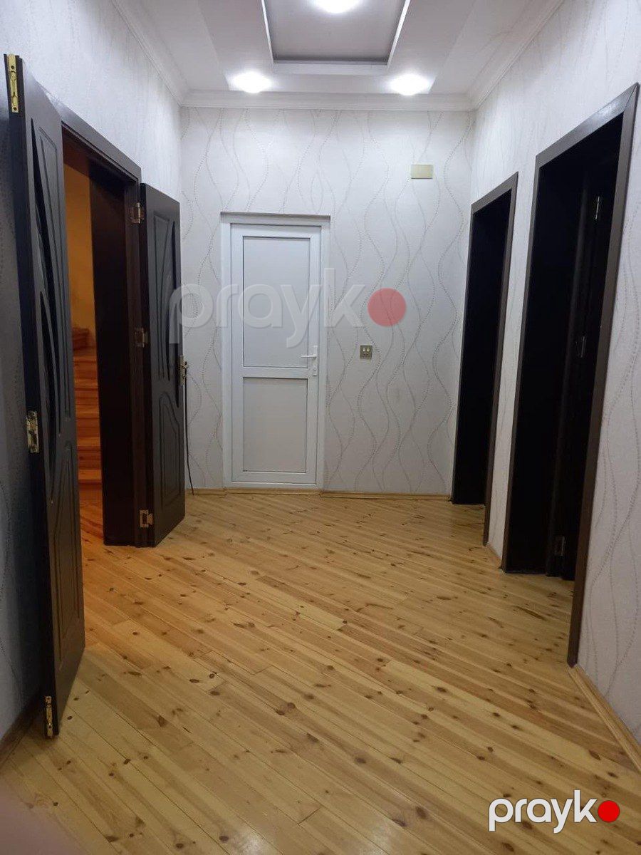 Satılır 5 otaqlı həyət evi/bağ evi 210 m² — Ev, villa, Bakı (9)