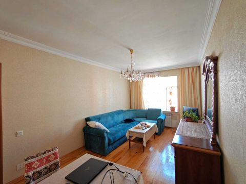 Satılır 3 otaqlı köhnə tikili 80 m² — Bakı