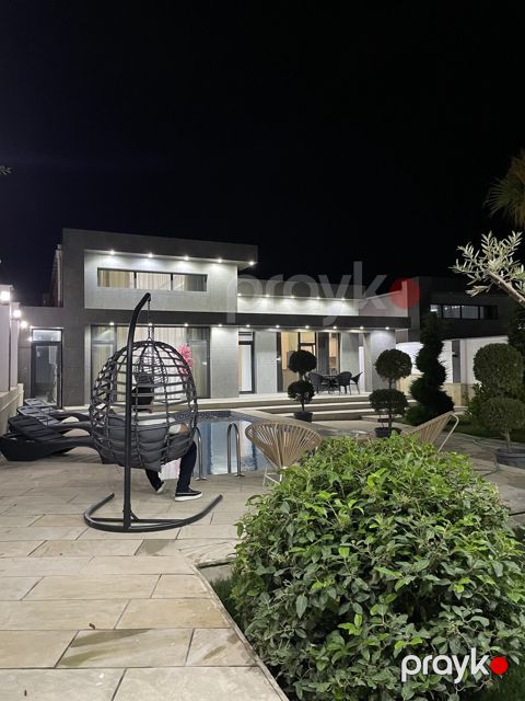 İcarəyə verilir 4 otaqlı həyət evi/bağ evi 350 m²