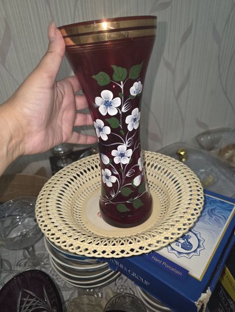 Bir vaza — Bakı