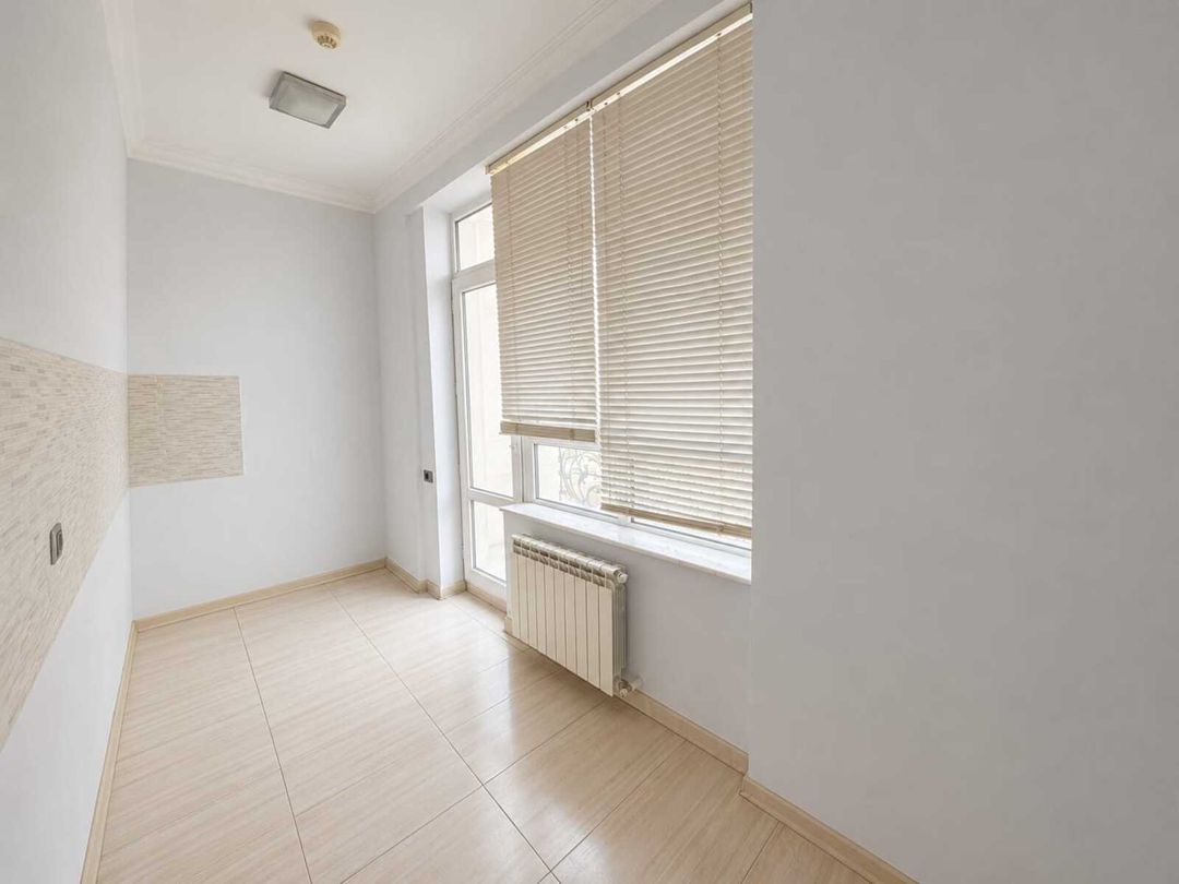 Satılır 4 otaqlı yeni tikili 160 m² — Mənzil, Bakı (7)