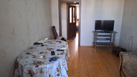 İcarəyə verilir 2 otaqlı köhnə tikili 60 m² — Bakı