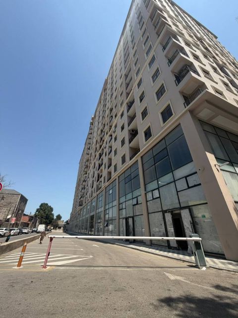 Satılır obyekt 600 m² — Bakı