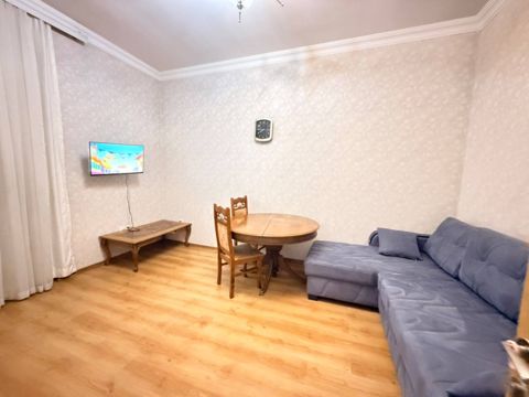 İcarəyə verilir 2 otaqlı köhnə tikili 56 m² — Bakı