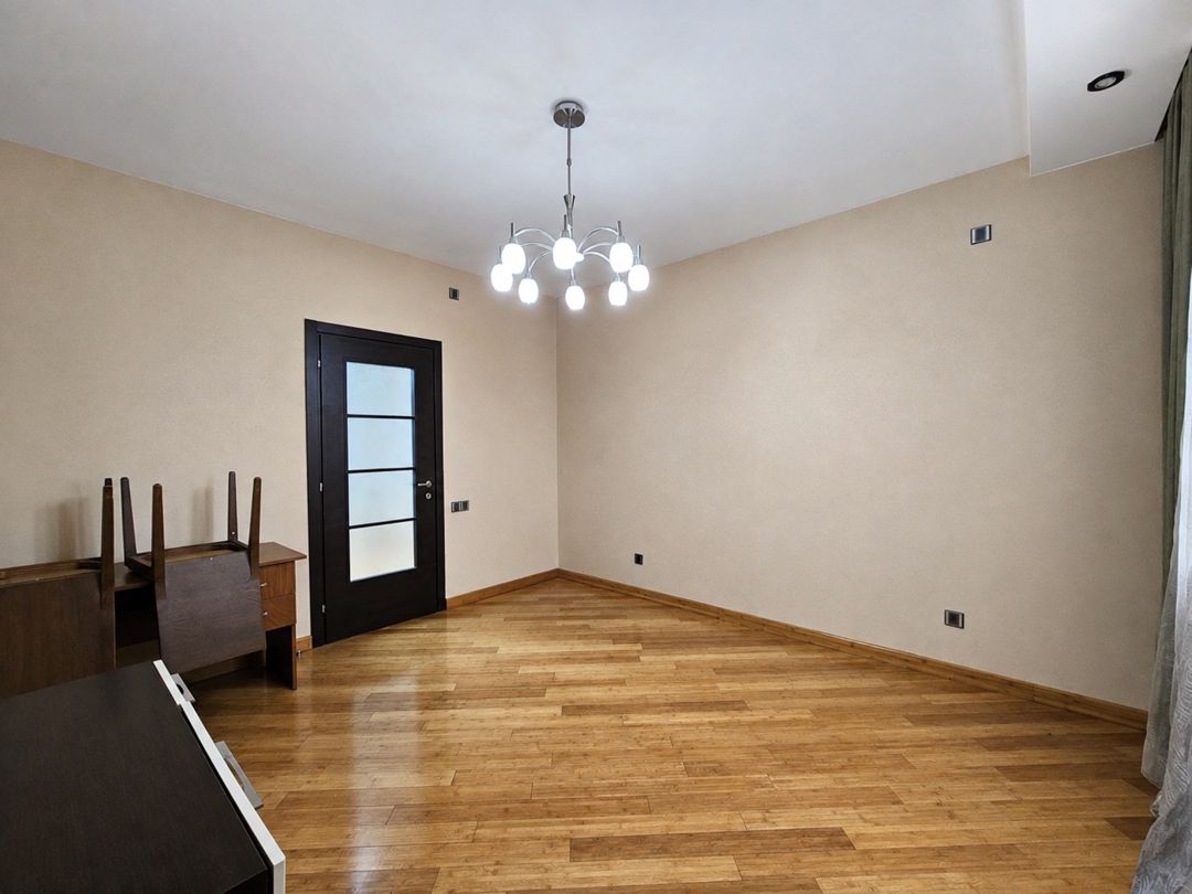 Satılır 4 otaqlı yeni tikili 160 m² — Mənzil, Bakı (9)