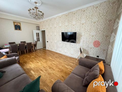 Satılır 3 otaqlı yeni tikili 90 m²