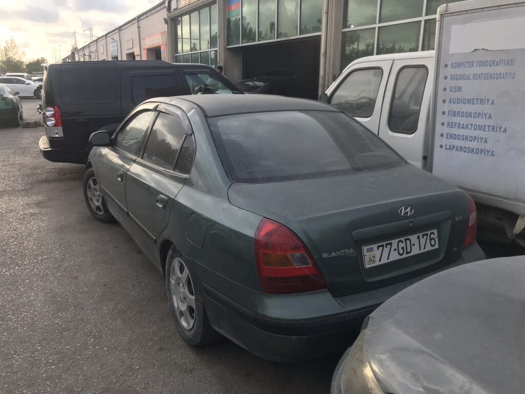 Hyundai Elantra: 1.6 l 2002 il Sedan — Avto, Sumqayıt (2)
