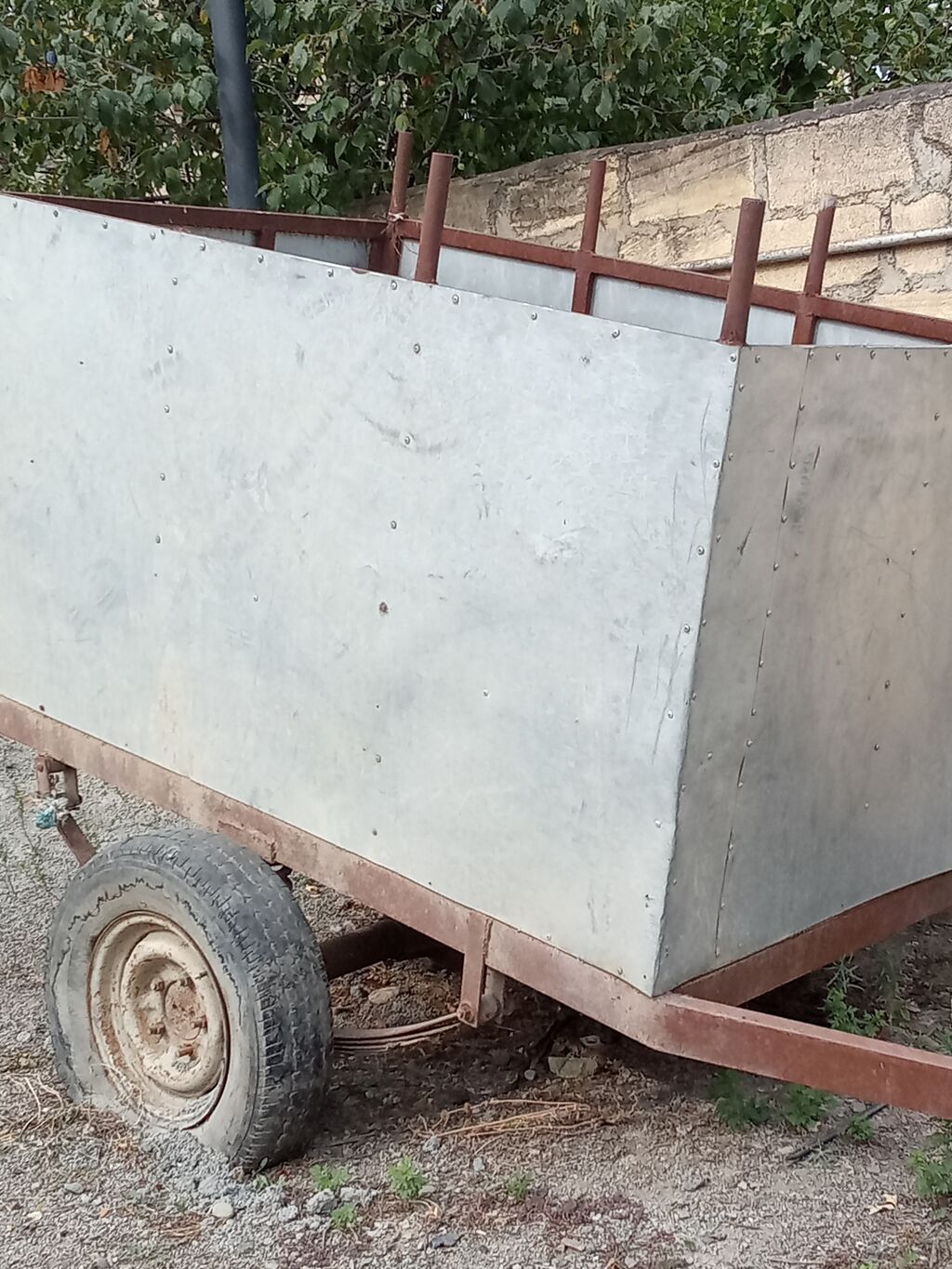 Boş Bekar adamlar yigmasin Metall karkaslı, qoşqu tipli iki təkərli — Qoşqular, Gəncə
