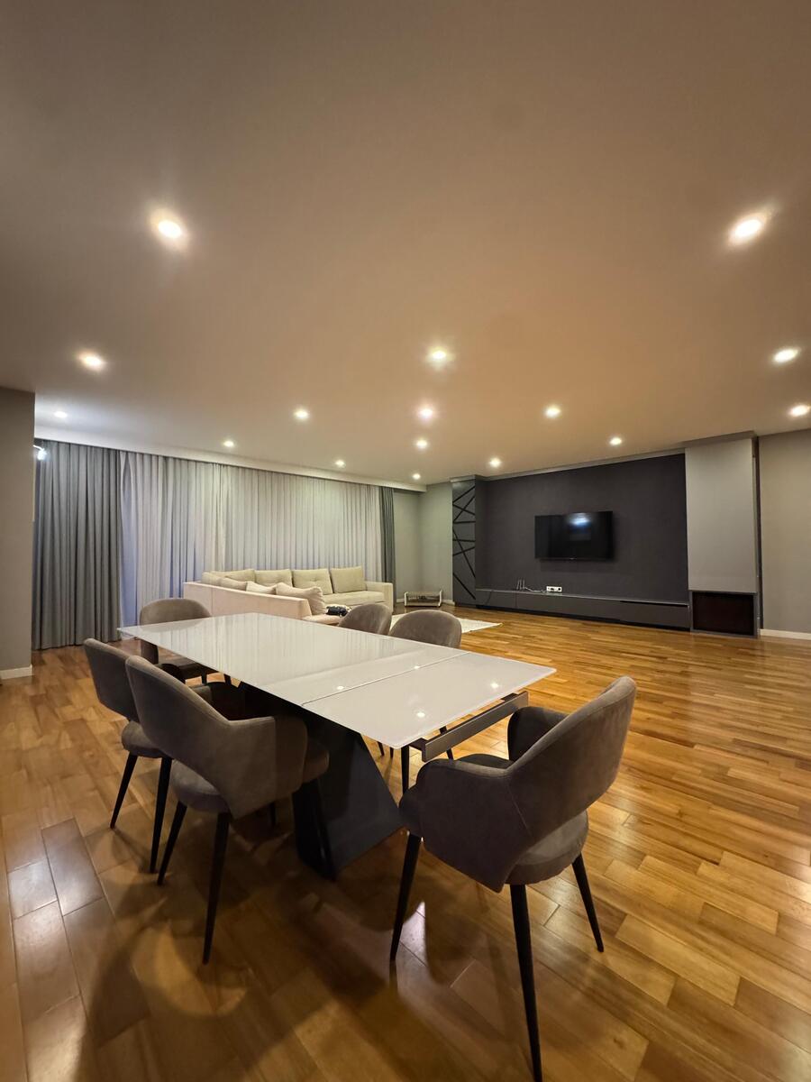 İcarəyə verilir 4 otaqlı yeni tikili 250 m² — Mənzil, Bakı (4)