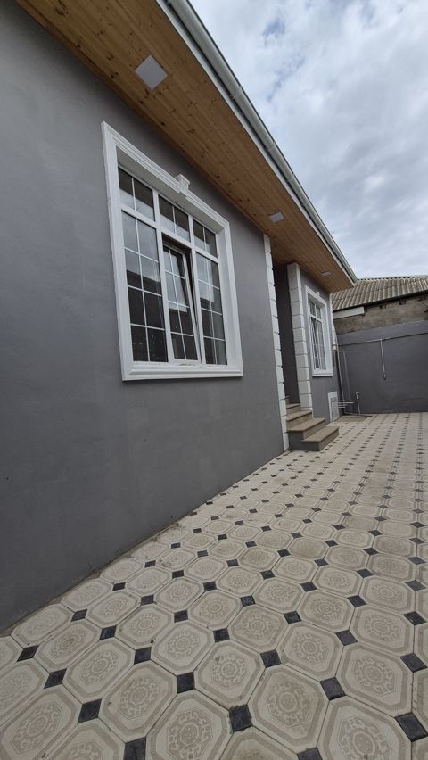 Satılır 3 otaqlı həyət evi/bağ evi 80 m² — Bakı